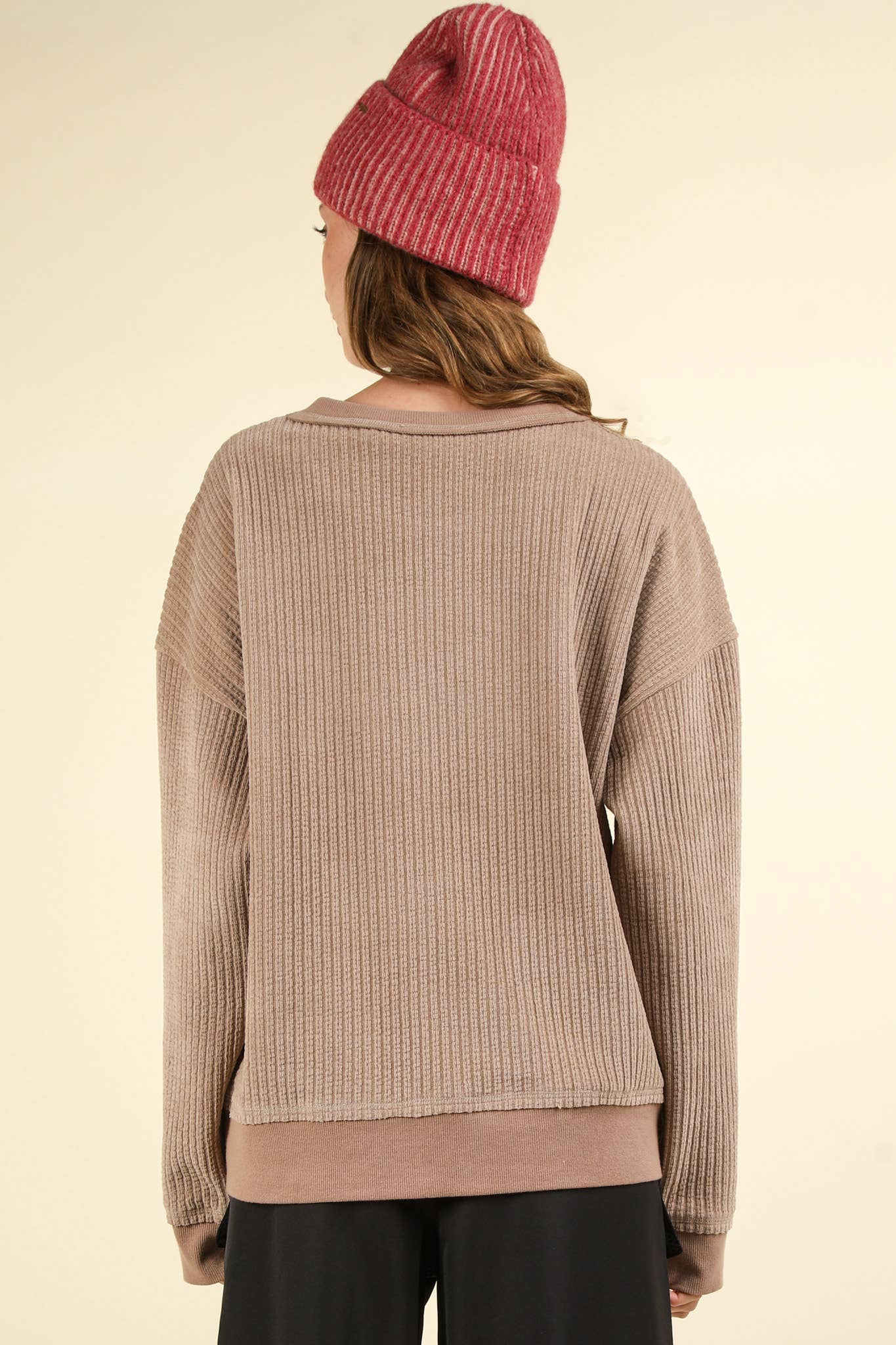 Curvy Oversized Soft Textured Knit Top: MOCHA