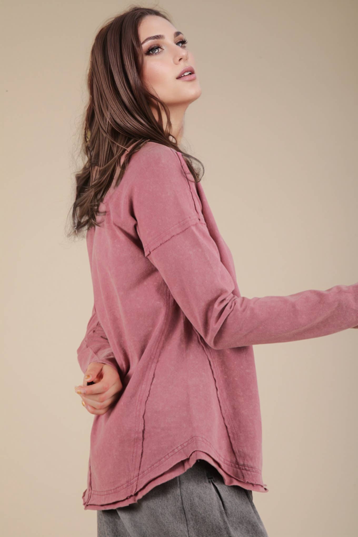Mineral Washed Casual Knit Top: BLACK