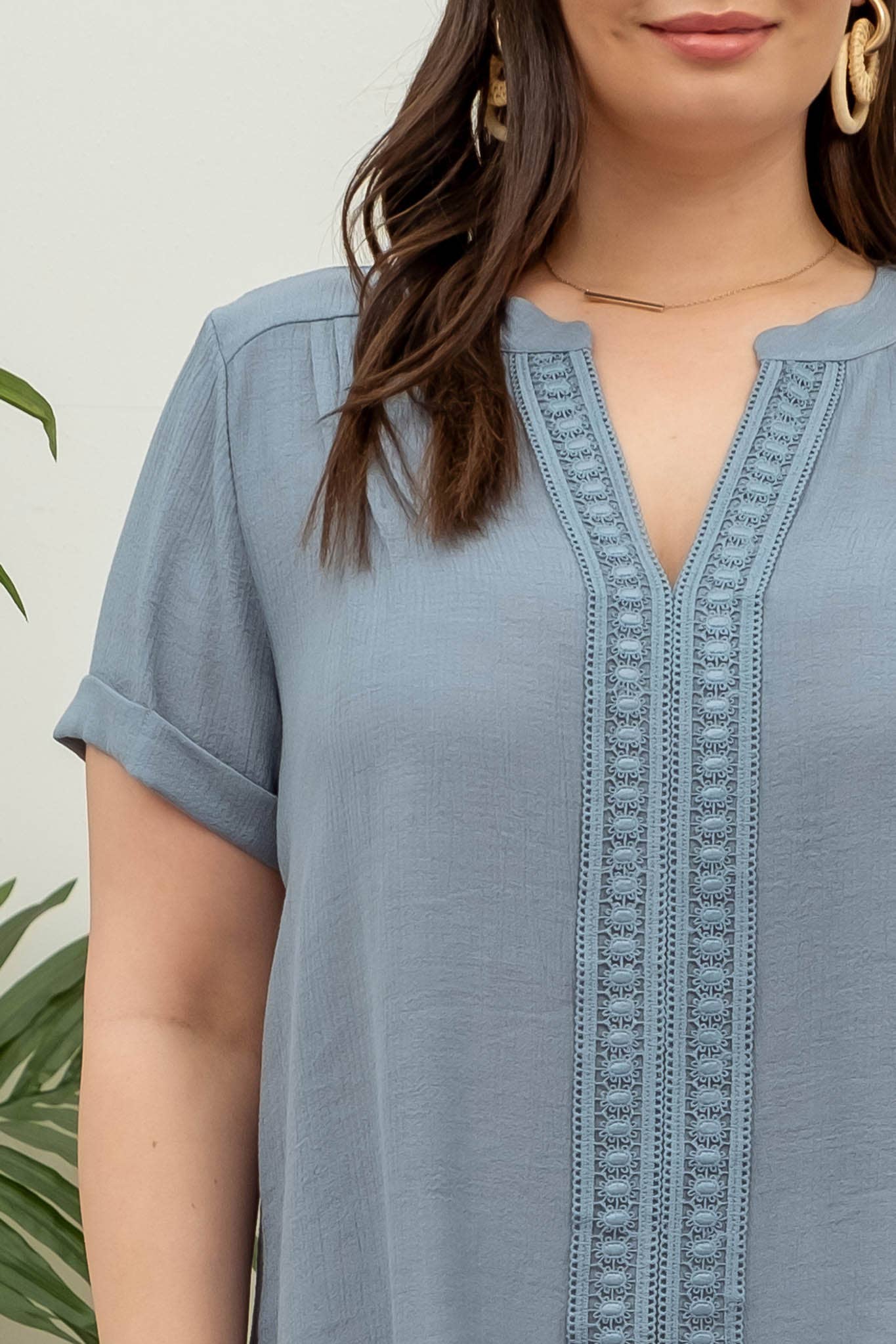 Curvy Floral Lace Woven Top