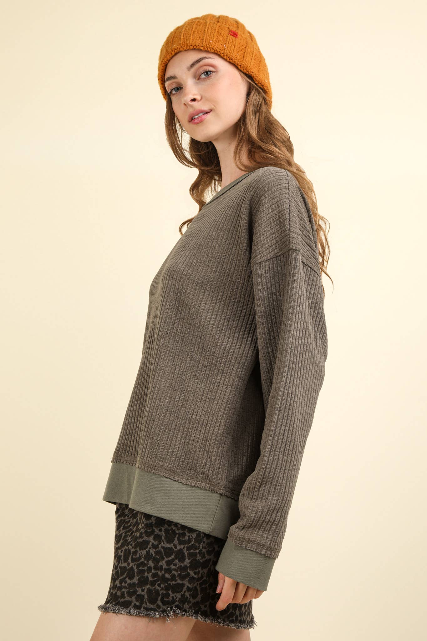 Curvy Oversized Soft Textured Knit Top: MOCHA