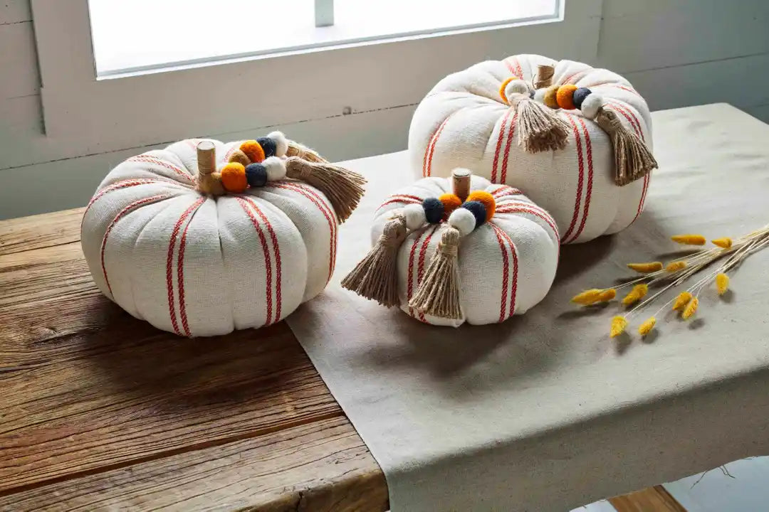 SMALL GRAIN SACK PUMPKIN