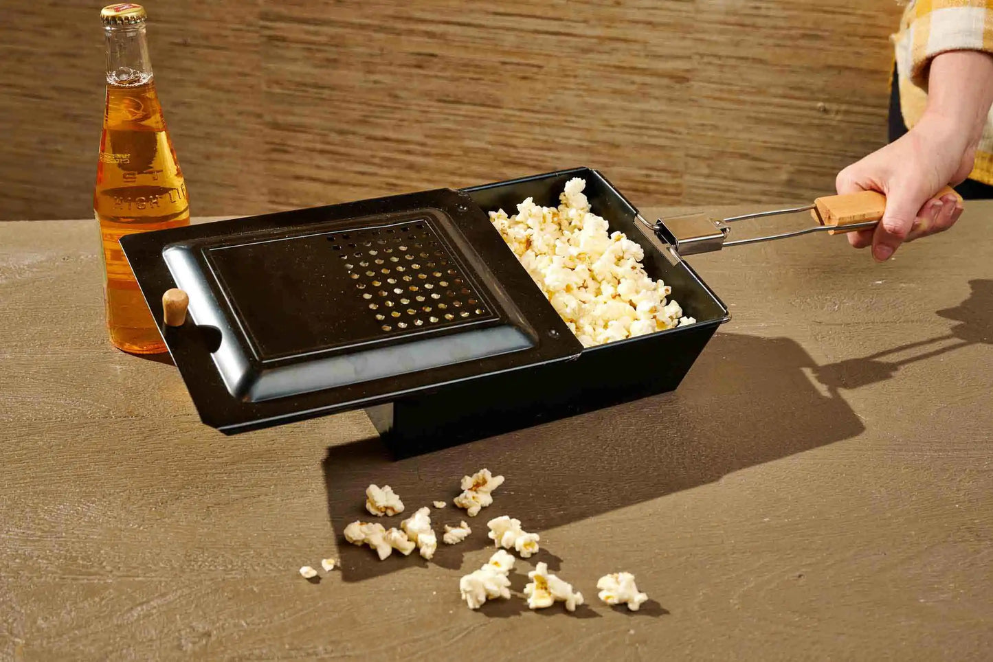 FIRESIDE POPCORN POPPER