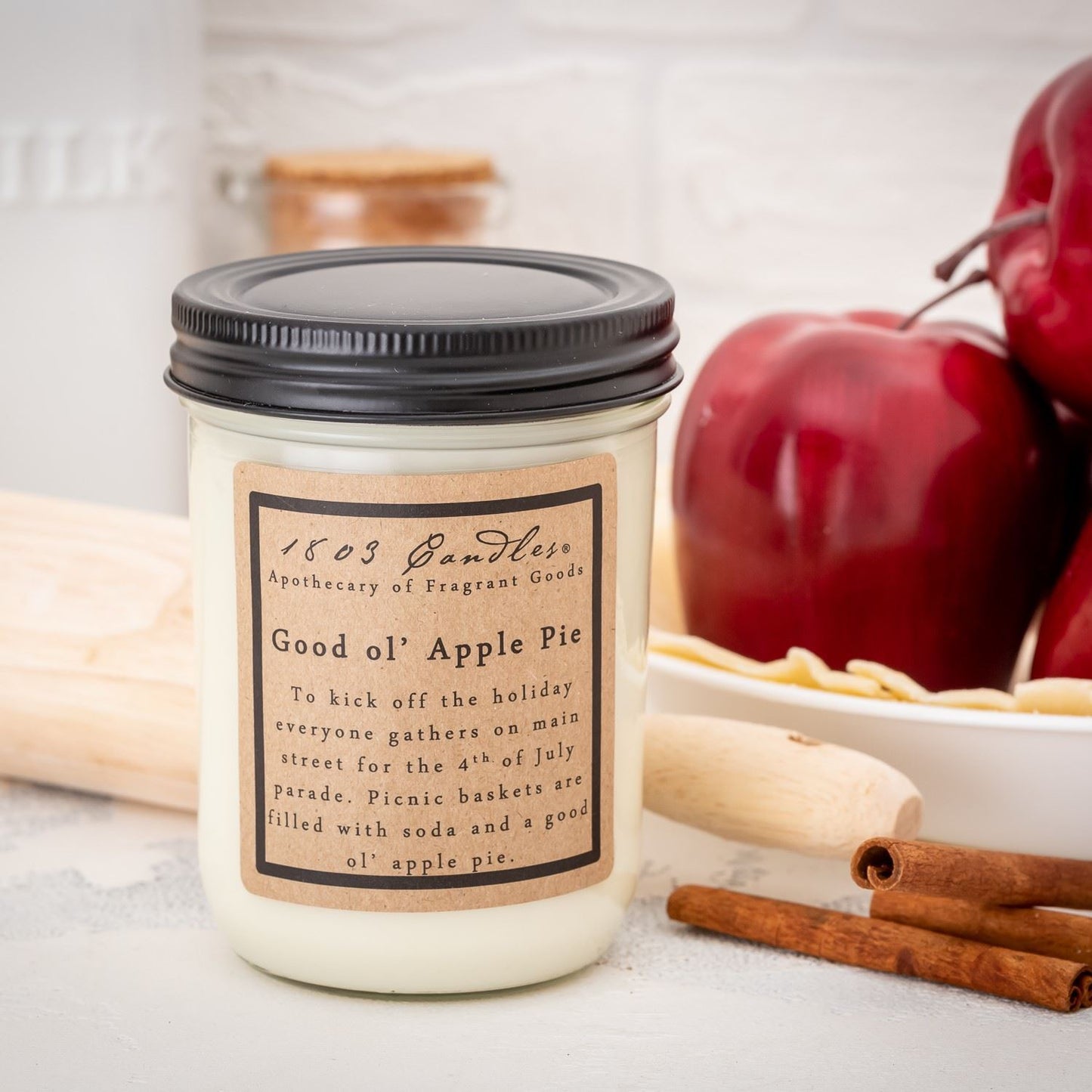 1803 Good ol Apple Pie Candle 14oz.