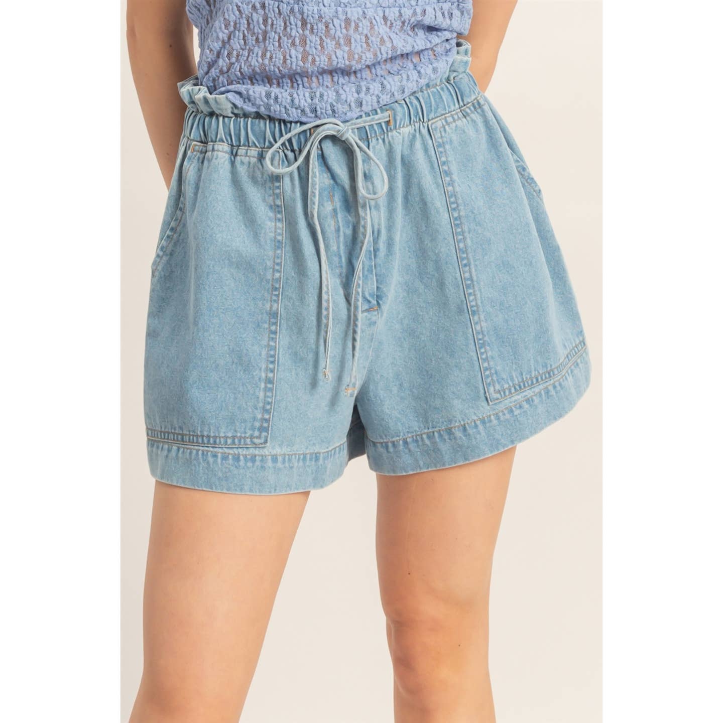 Elastic Waist Patch Pocket Denim Shorts