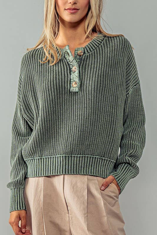 Perfect Seams Long Sleeve Henley: OLIVE