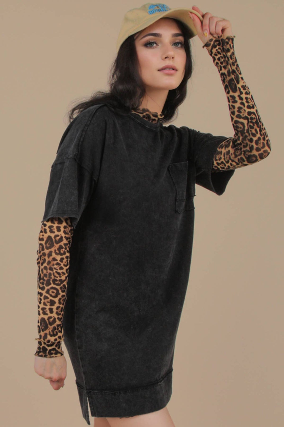 Mineral Washed Knit Oversized Shift Mini Dress: BLACK