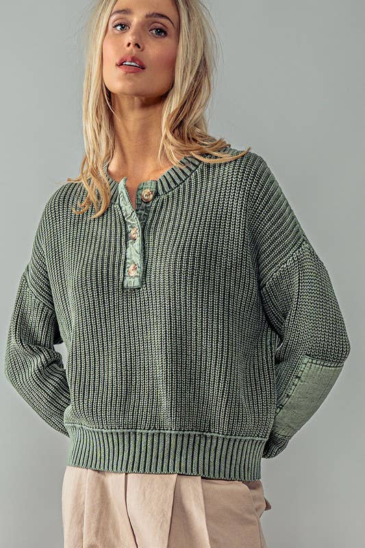 Perfect Seams Long Sleeve Henley: OLIVE