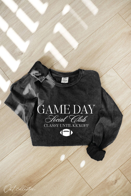 GAME DAY SOCIAL CLUB Mineral Washed Long Sleeve Graphic Top